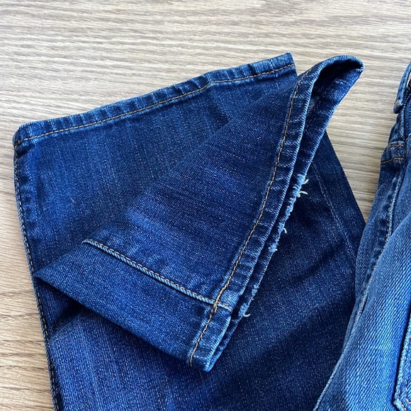 Hudson Jeans Beth Baby Bootcut Medium to Darker Wash Blue Jeans Size 26 - Picture 5 of 14